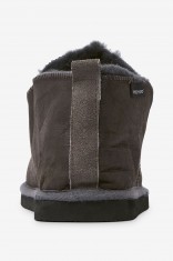 Shepherd fårskinnstofflor i oiled antique asphalt-Toffelshoppen.se