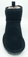 Axelda-mini boots-UGG-vattentät-svart-dam-Toffelshoppen.se
