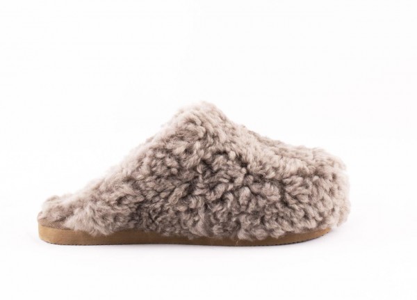 Jenny shepherd-beige-slip-in toffel-varm-kilklack-TOFFELSHOPPEN.SE